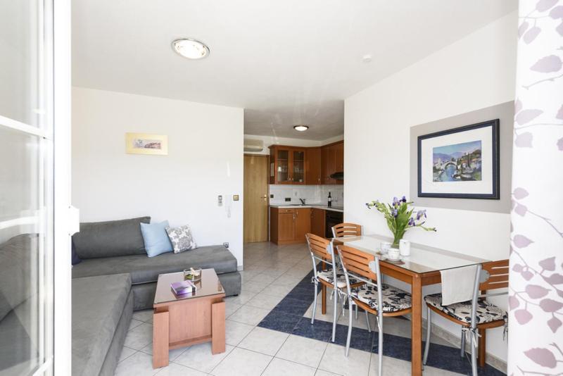 Apartments Luka - Trogir, Marina 150M From The Beach Buitenkant foto