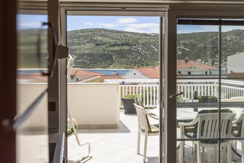 Apartments Luka - Trogir, Marina 150M From The Beach Buitenkant foto