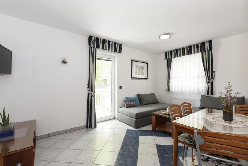Apartments Luka - Trogir, Marina 150M From The Beach Buitenkant foto