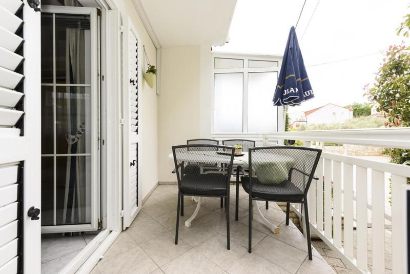 Apartments Luka - Trogir, Marina 150M From The Beach Buitenkant foto